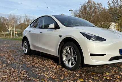 Tesla Model Y 52.000 km 27.900 &euro; Haltern an See 45721