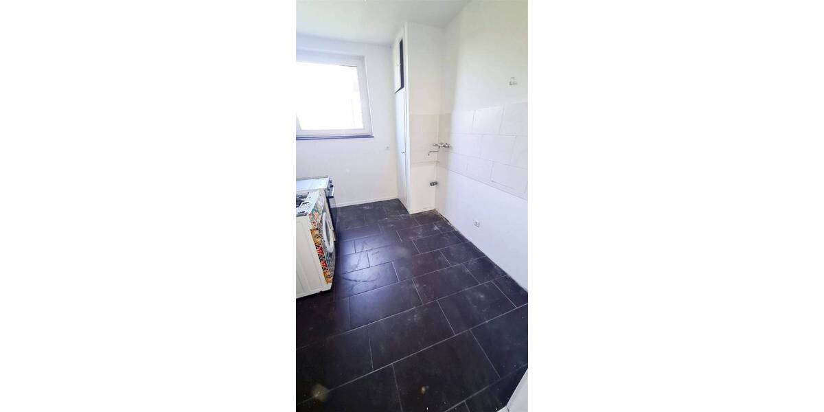 Etagenwohnung Gelsenkirchen Beckhausen - 3 Zimmer, 75 m&sup2;, 420&euro; | Angebot:26501746