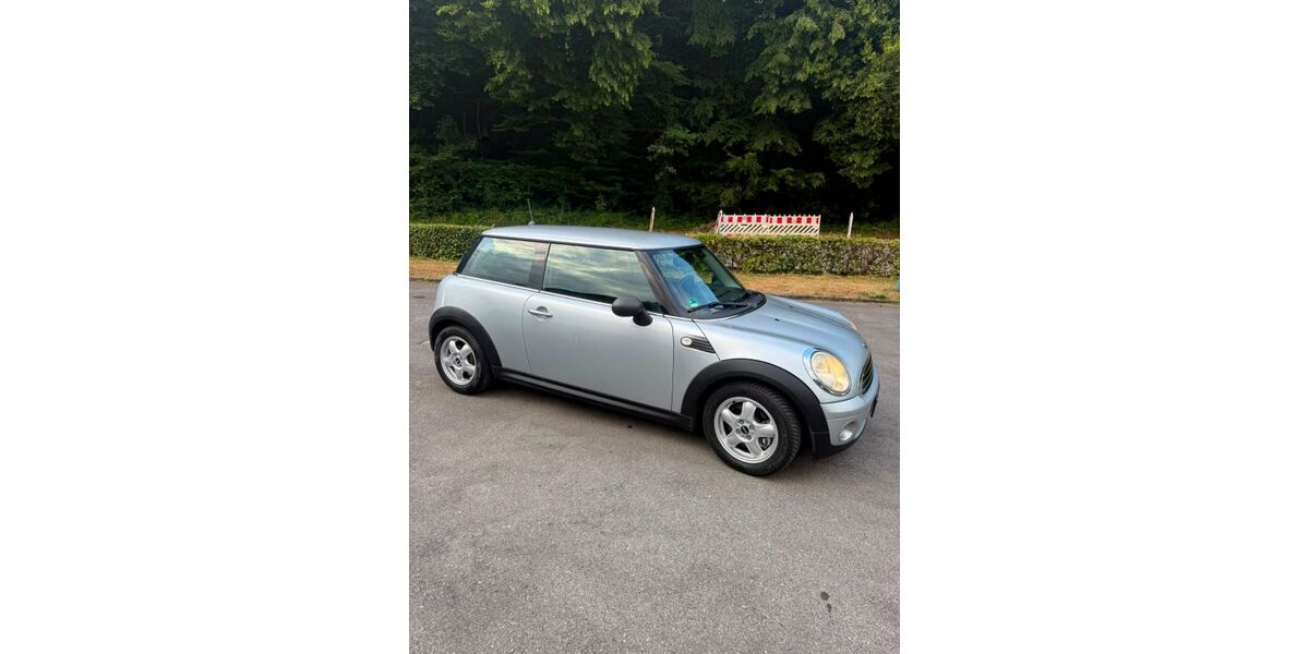 Mini ONE 95.200 km 5.200 &euro; Ennepetal 58256