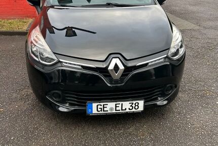 Renault Clio 73.000 km 5.500 &euro; Gelsenkirchen 45899