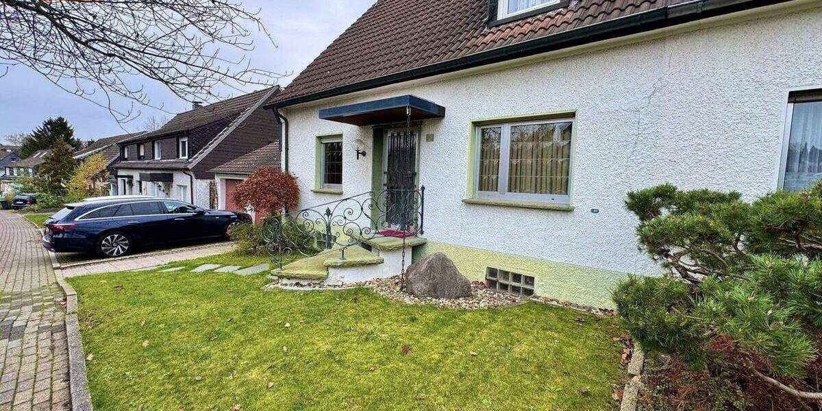 Doppelhaushälfte Essen Schonnebeck - 5 Zimmer, 102 m&sup2;, 307.900&euro; | Angebot:25756325