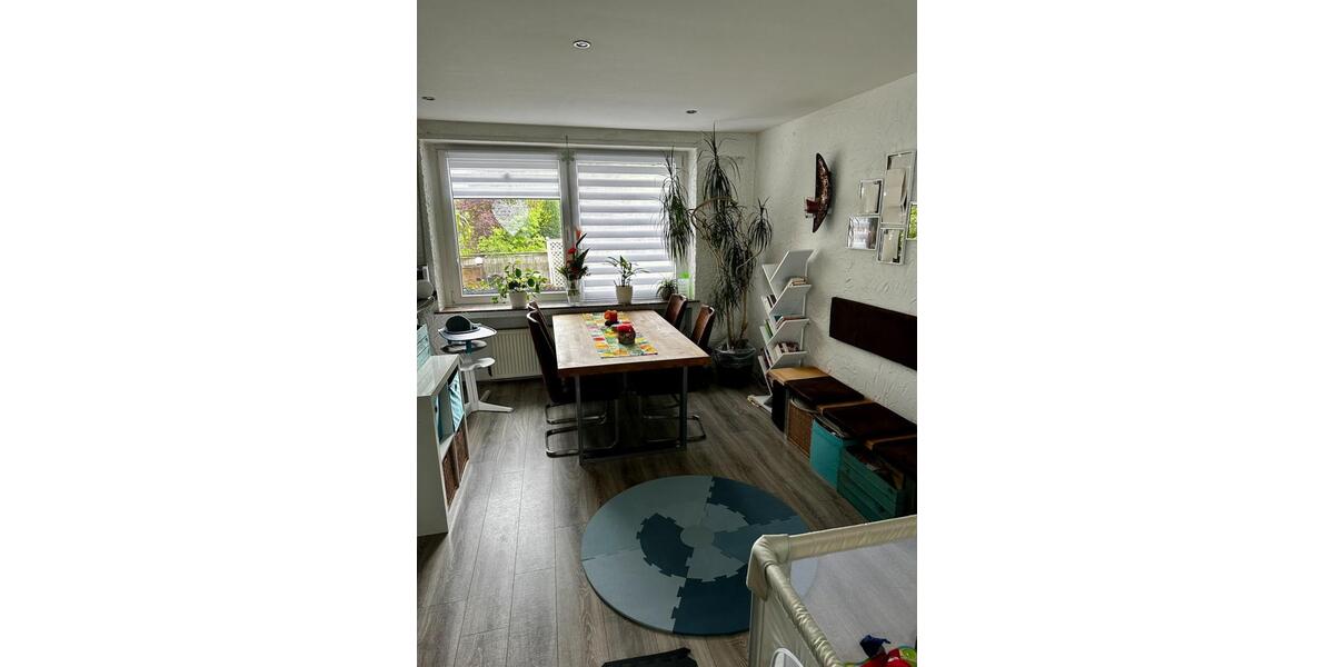 Erdgeschoßwohnung Bochum Bochum-Südwest - 3.5 Zimmer, 95 m&sup2;, 800&euro; | Angebot:25749484