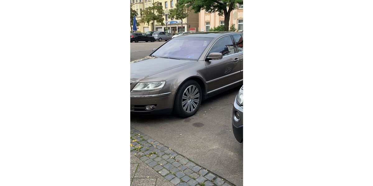 VW Phaeton 272.899 km 5.499 &euro; Herne 44649