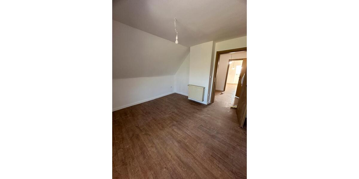 Dachgeschoßwohnung Dortmund Eving - 2 Zimmer, 30 m&sup2;, 450&euro; | Angebot:25725343