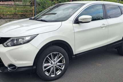 Nissan Qashqai 201.000 km 8.700 &euro; Stadtkern (Essen) 45127