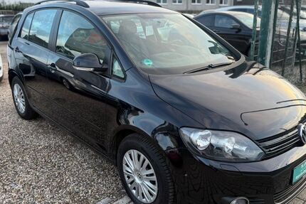 VW Golf 180.000 km 5.600 &euro; Essen 45355