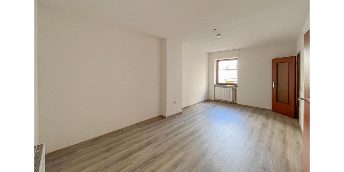 Erdgeschoßwohnung Hagen Hagen-Nord - 3 Zimmer, 97 m&sup2;, 825&euro; | Angebot:25854059