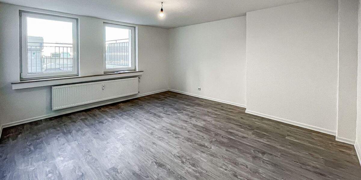 Etagenwohnung Bochum Innenstadt - 3 Zimmer, 88 m&sup2;, 800&euro; | Angebot:25665740