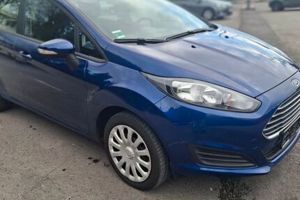 Ford Fiesta 33.000 km 7.390 &euro; wuppertal 42277