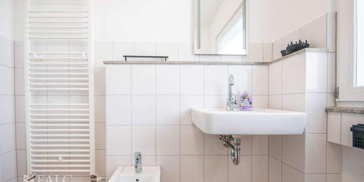 Etagenwohnung Essen Stadtkern - 2 Zimmer, 45 m&sup2;, 1.500&euro; | Angebot:25698263