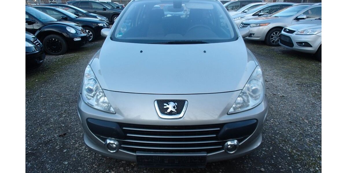 Peugeot 307 223.000 km 1.790 &euro; Oberhausen 46149