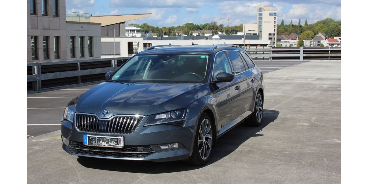 Skoda Superb 197.000 km 16.000 &euro; Dortmund Berghofen 44269