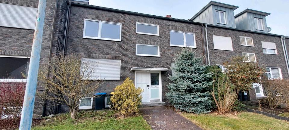 Etagenwohnung Herne - 3 Zimmer, 96 m&sup2;, 950&euro; | Angebot:25822575