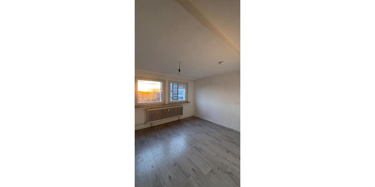 Etagenwohnung Bottrop Ebel - 4.5 Zimmer, 95 m&sup2;, 902&euro; | Angebot:26194917
