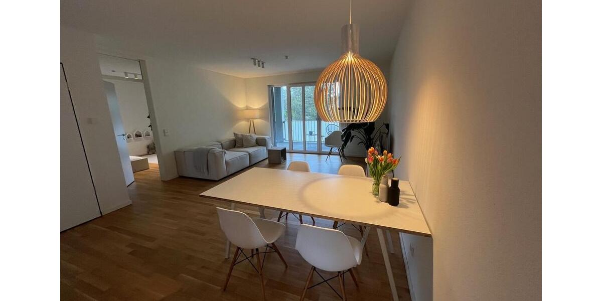 Etagenwohnung Essen Stadtbezirk II - 2.5 Zimmer, 65 m&sup2;, 833&euro; | Angebot:25796701