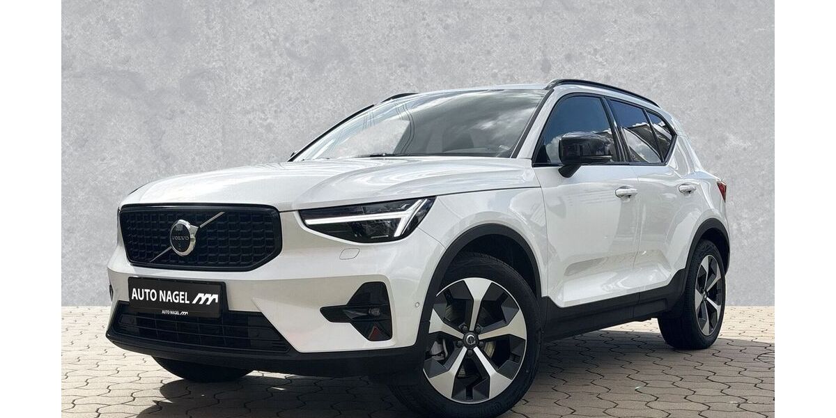 Volvo XC40 6.361 km 37.490 &euro; Essen 45141