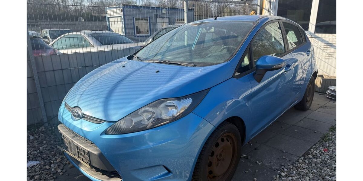 Ford Fiesta 220.000 km 2.000 &euro; Essen 45326