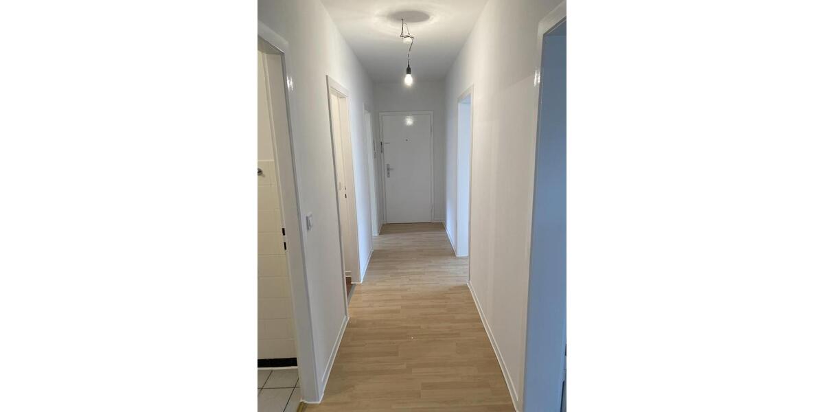 Etagenwohnung Velbert Velbert-Mitte - 3 Zimmer, 83 m&sup2;, 579&euro; | Angebot:25995647