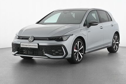 VW Golf 4.999 km 43.880 &euro; Essen 45143