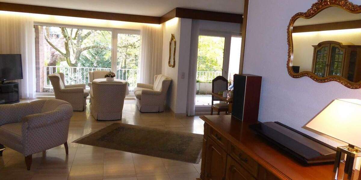 Etagenwohnung Dortmund Mitte - 3 Zimmer, 125 m&sup2;, 1.500&euro; | Angebot:25698606