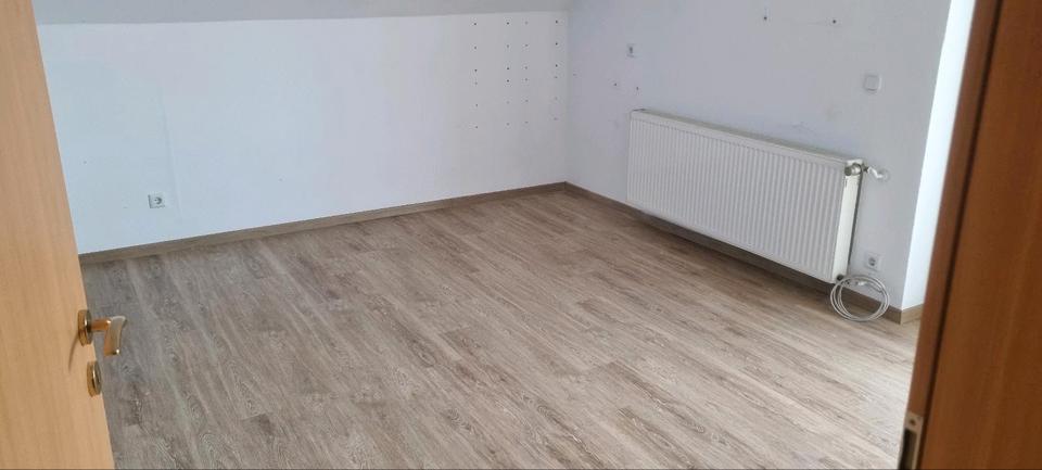 Dachgeschoßwohnung Dorsten Alt-Wulfen - 2 Zimmer, 75 m&sup2;, 655&euro; | Angebot:26623787