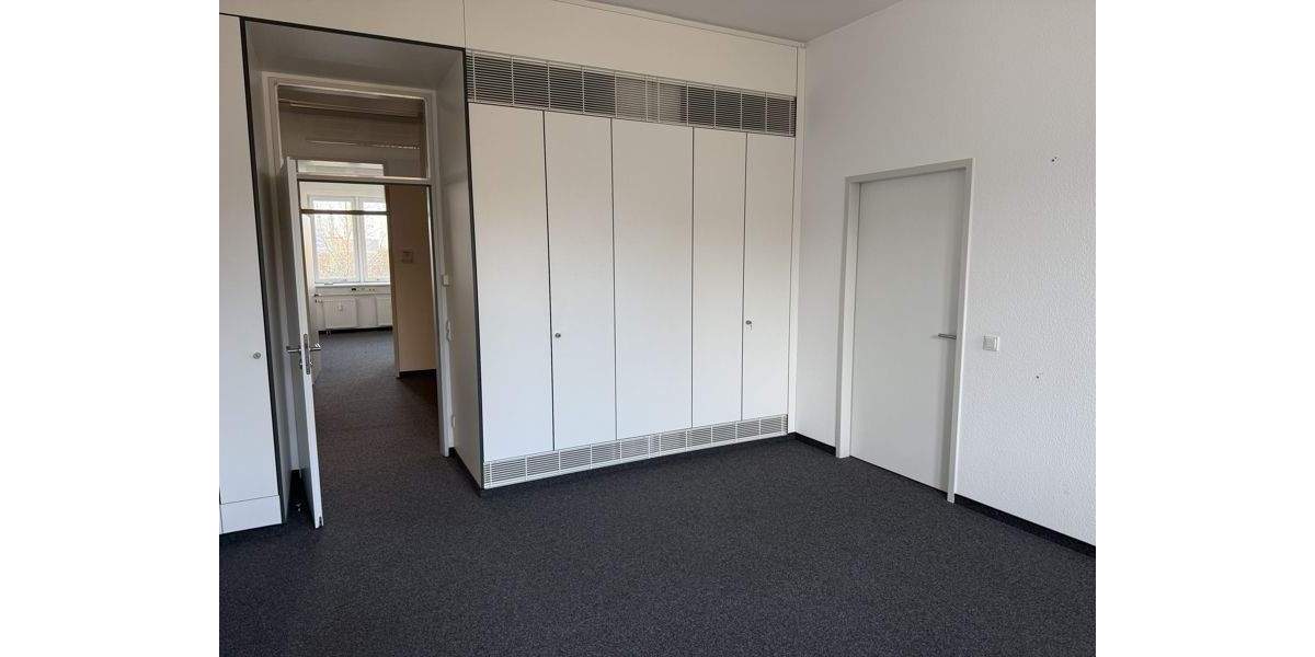 Gewerbeobjekt Mülheim an der Ruhr Dümpten - 4.500&euro; | Angebot:25779898