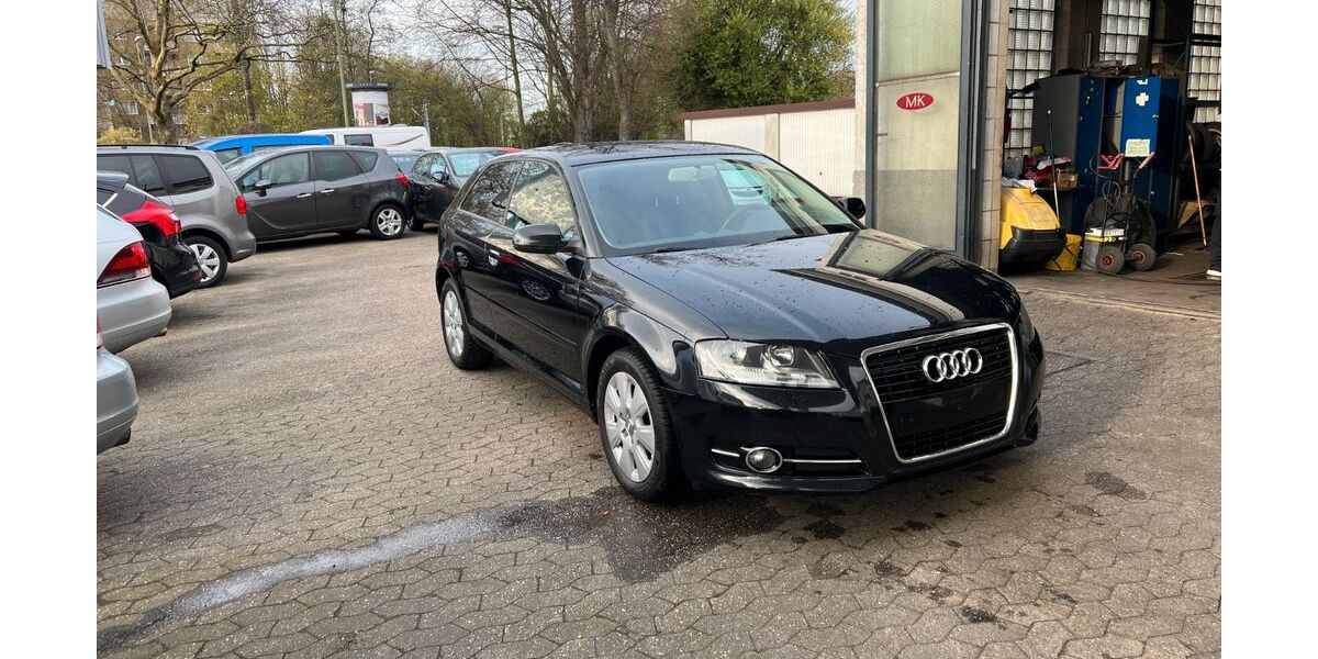 Audi A3 182.000 km 4.980 &euro; Essen 45141