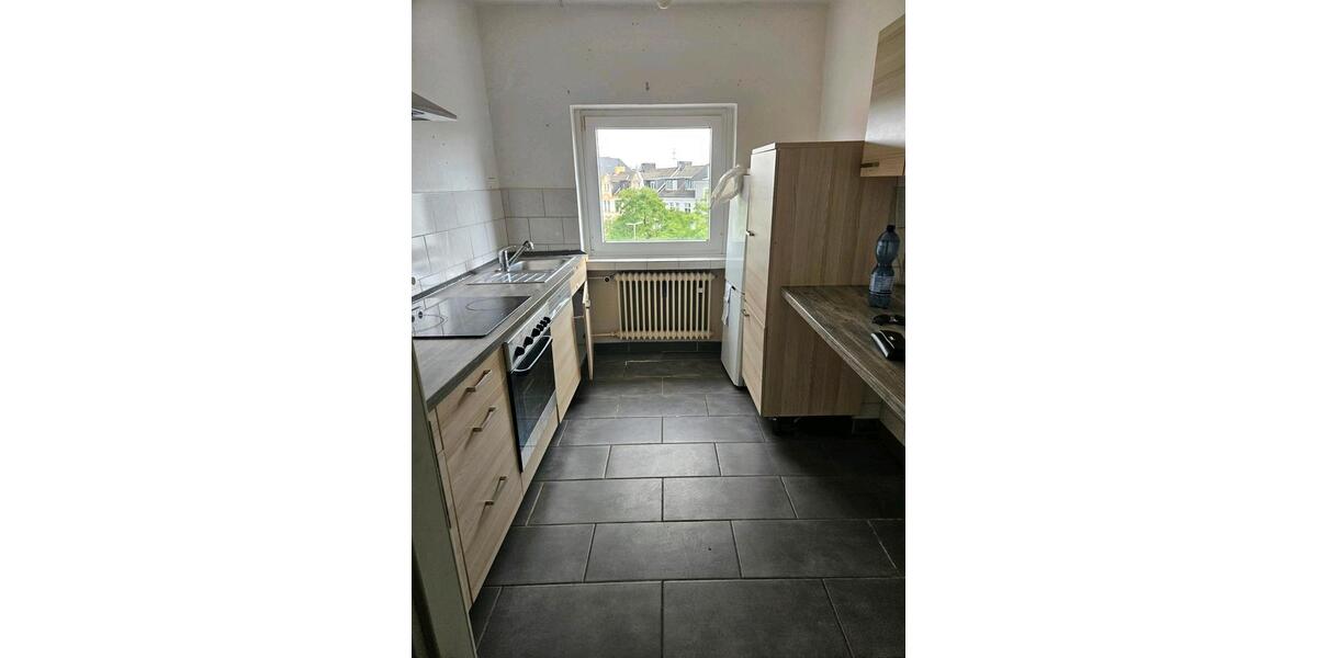 Etagenwohnung Dortmund Innenstadt Nord - 3 Zimmer, 140 m&sup2;, 650&euro; | Angebot:25712276