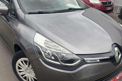 Renault Clio 81.000 km 6.899 &euro; Dortmund 44388