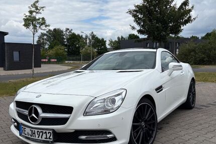 Mercedes-Benz SLK 200 217.340 km 12.490 &euro; Dorsten 46282