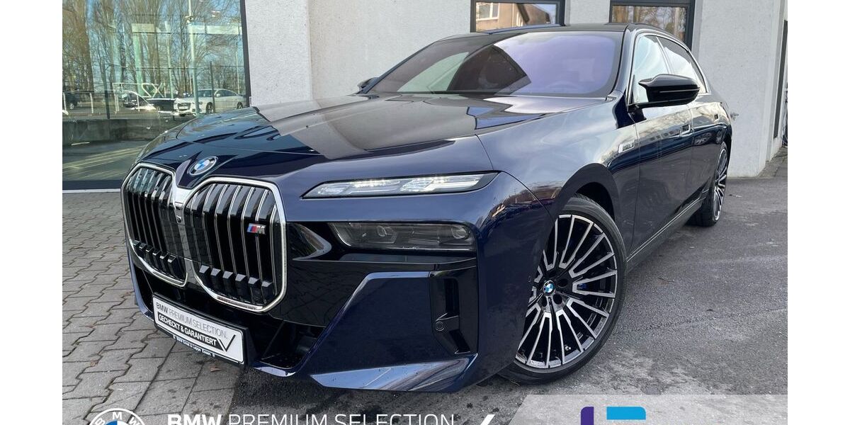 BMW i7 2.913 km 129.900 &euro; Essen 45134