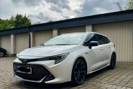 Toyota Corolla 101.000 km 22.900 &euro; Dortmund 44287