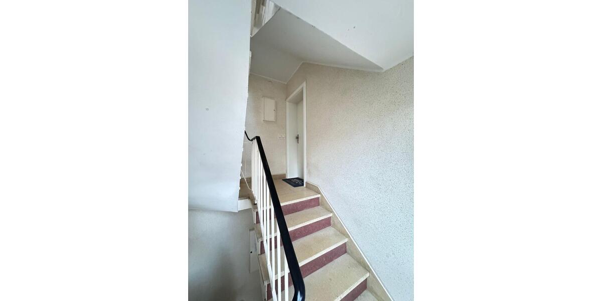 Etagenwohnung Essen Stadtbezirk VIII - 1.5 Zimmer, 30 m&sup2;, 480&euro; | Angebot:25832923