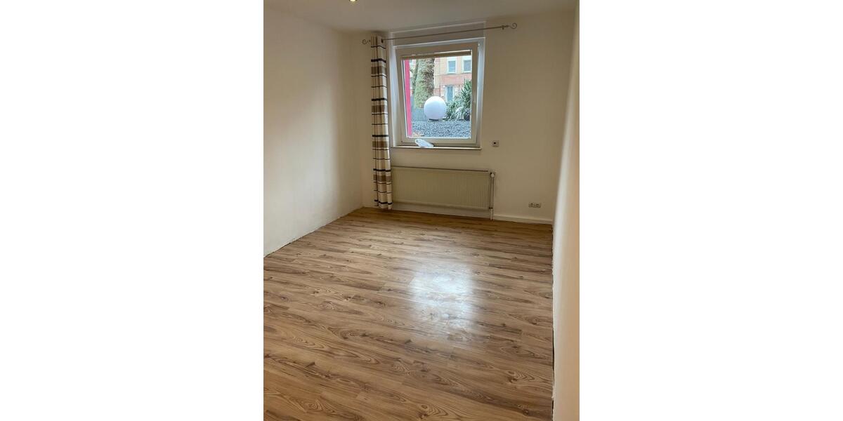 Etagenwohnung Bochum Wiemelhausen - 1 Zimmer, 31 m&sup2;, 500&euro; | Angebot:25455002