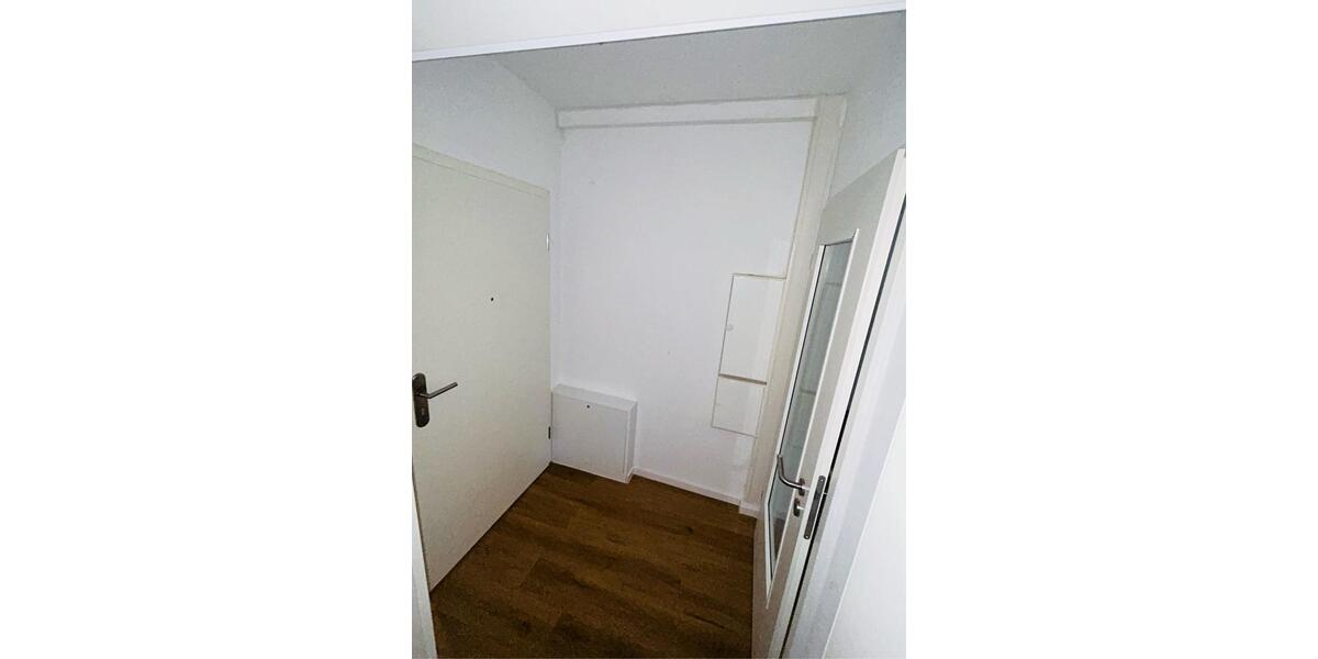 Etagenwohnung Mülheim an der Ruhr Heißen - 1 Zimmer, 70 m&sup2;, 850&euro; | Angebot:25920012