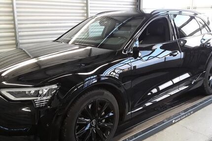 Audi e-tron 42.447 km 36.010 &euro; Hagen 58091