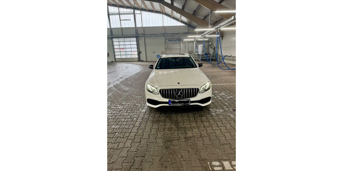 Mercedes-Benz E 200 86.259 km 23.200 &euro; Lünen 44534