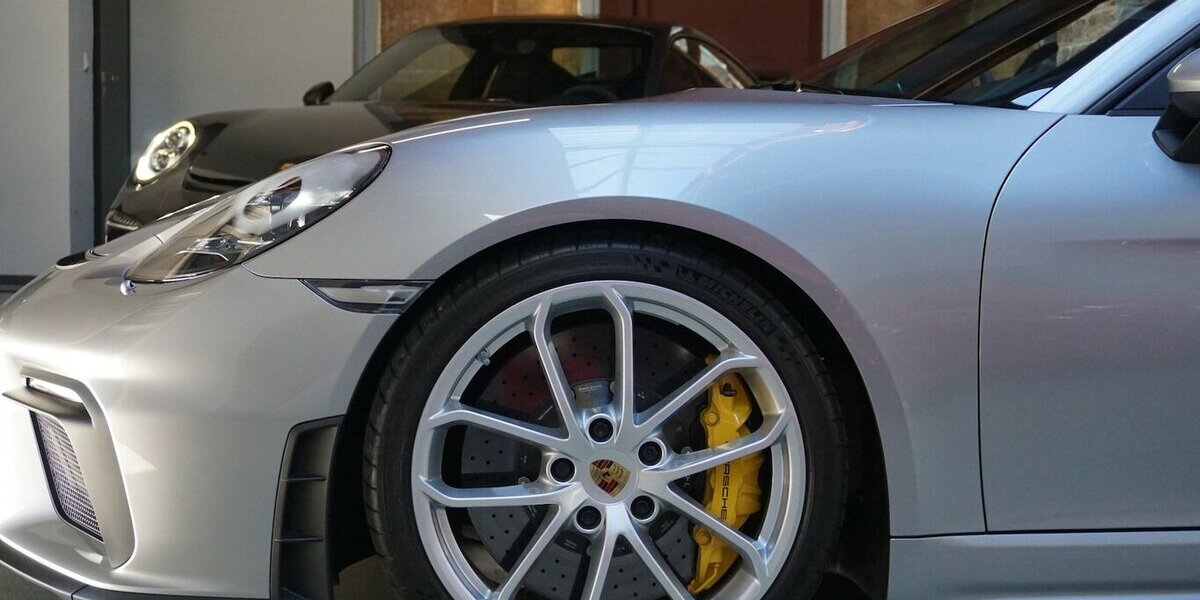 Porsche Cayman 718 Spyder PCCB 918 PDLS+ Approved 7.890 km 118.900 &euro; Wuppertal 42327