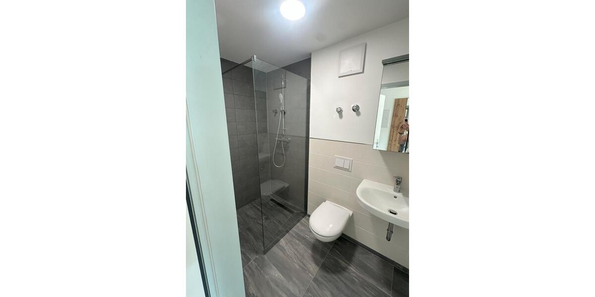 Erdgeschoßwohnung Essen Stadtbezirk VI - 1 Zimmer, 20 m&sup2;, 600&euro; | Angebot:26443465