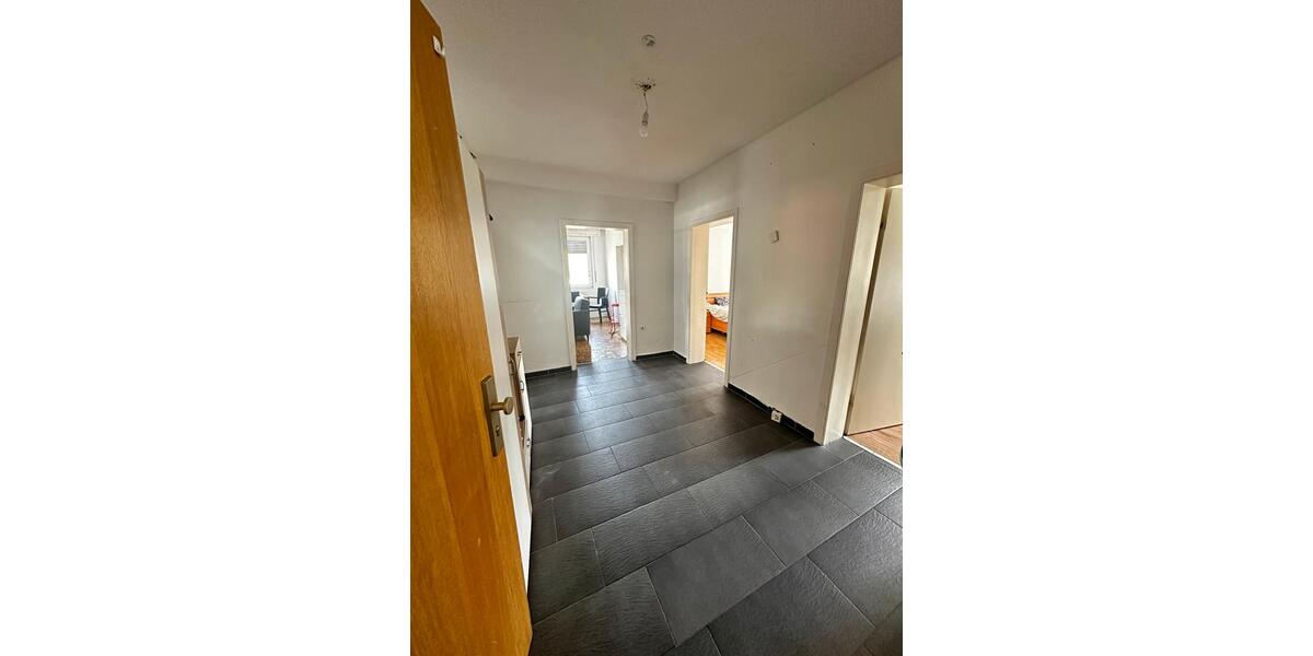 Etagenwohnung Essen Stadtbezirk IX - 4 Zimmer, 100 m&sup2;, 1.100&euro; | Angebot:25824134