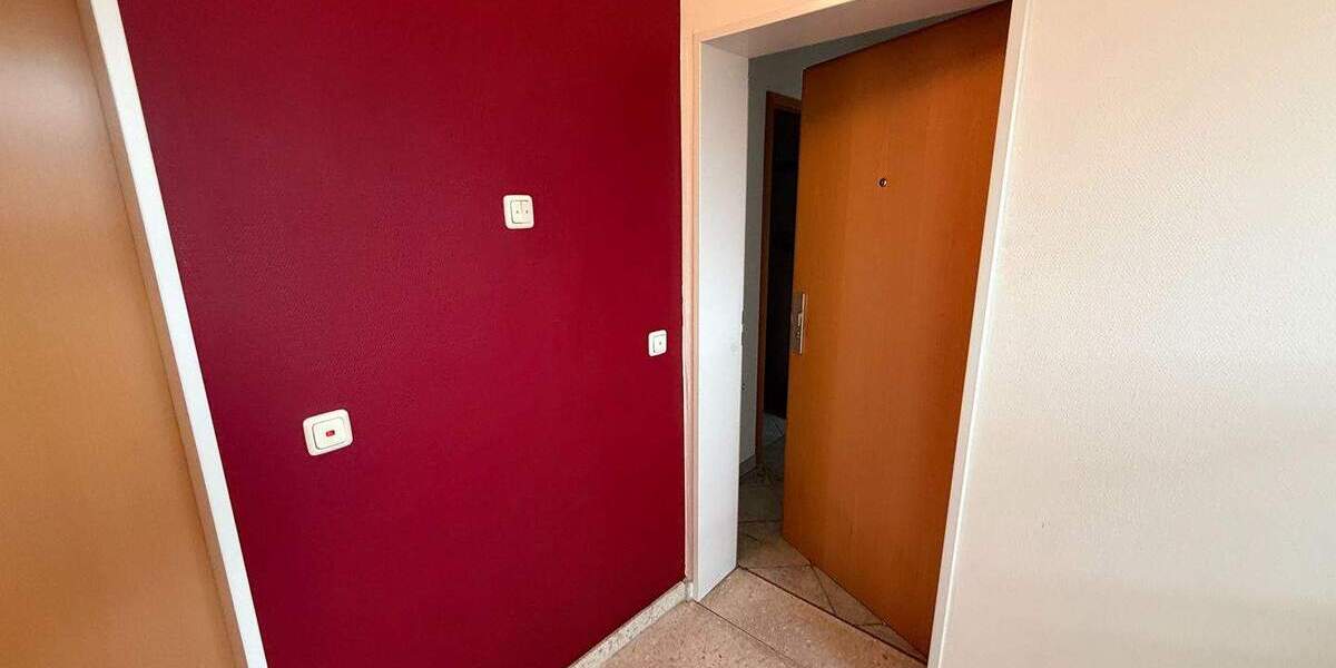 Etagenwohnung Essen Stoppenberg - 2 Zimmer, 66 m&sup2;, 170.000&euro; | Angebot:25695652