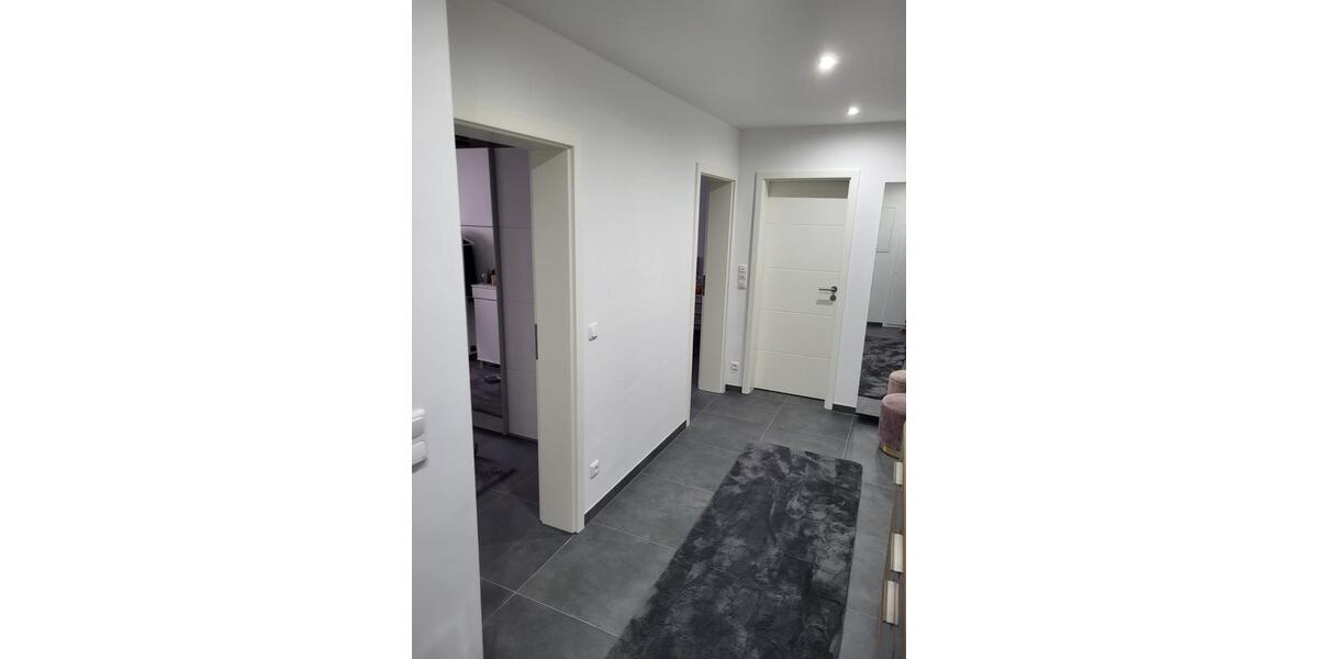 Erdgeschoßwohnung Oberhausen Schmachtendorf - 3.5 Zimmer, 82 m&sup2;, 820&euro; | Angebot:24866603