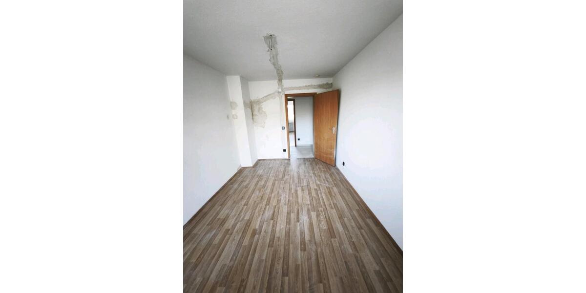 Etagenwohnung Oberhausen - 4 Zimmer, 77 m&sup2;, 970&euro; | Angebot:26288110