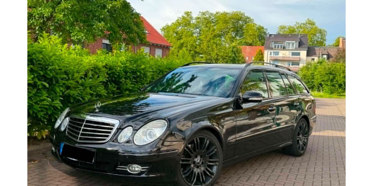 Mercedes-Benz E 320 159.315 km 7.200 &euro; Gladbeck 45966