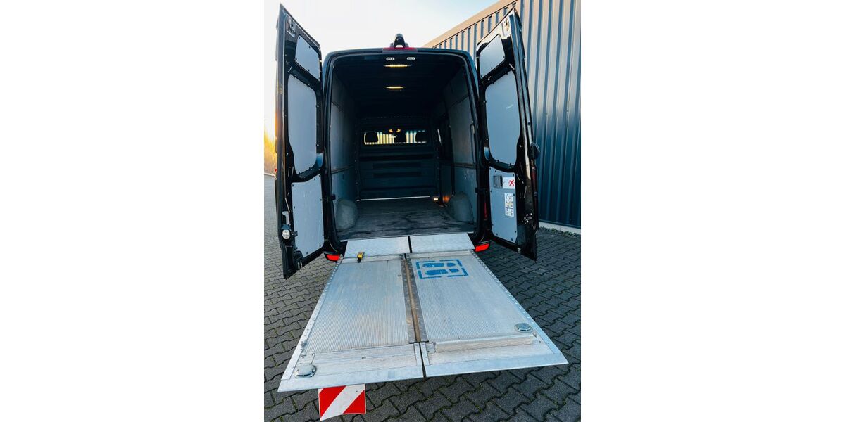 Mercedes-Benz Sprinter 89.500 km 29.750 &euro; Bottrop 46242
