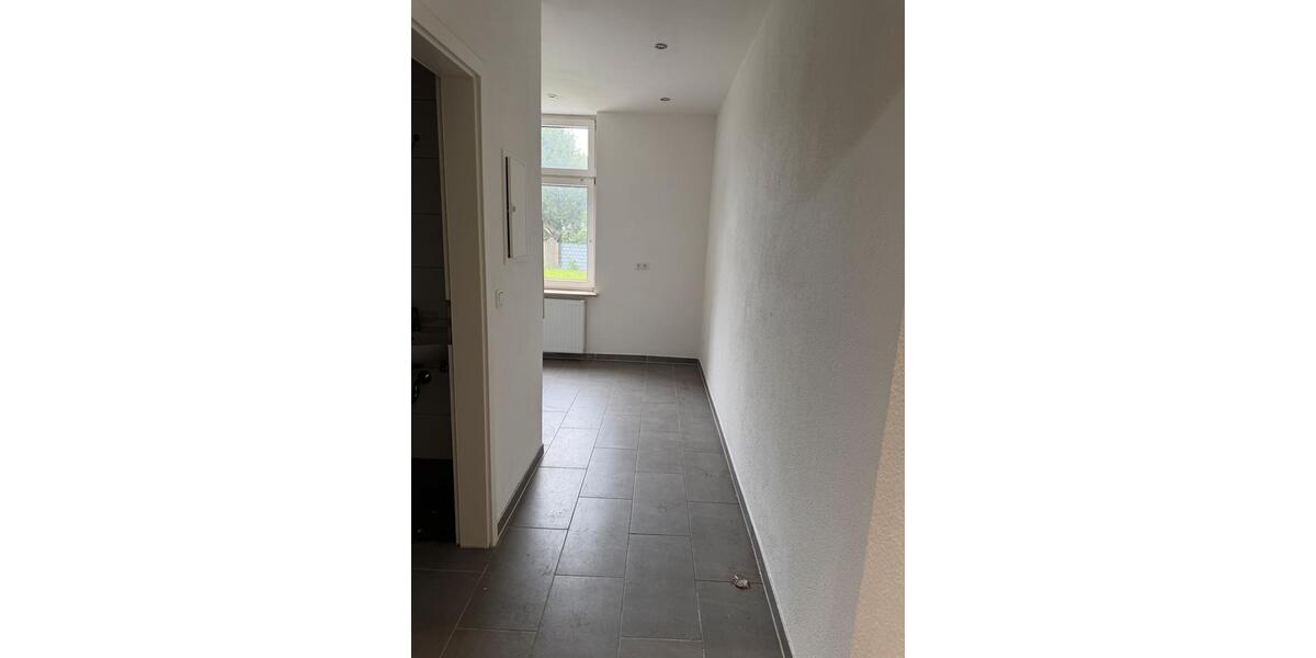 Erdgeschoßwohnung Essen Stadtbezirk V - 1.5 Zimmer, 40 m&sup2;, 400&euro; | Angebot:26453835