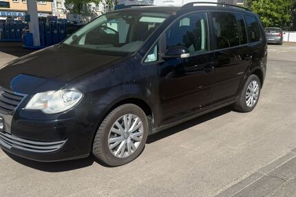 VW Touran 250.000 km 3.300 &euro; Recklinghausen 45661
