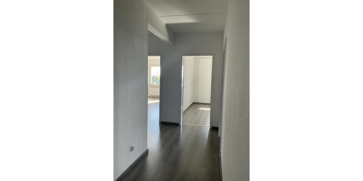 Etagenwohnung Velbert Velbert-Mitte - 2 Zimmer, 67 m&sup2;, 499&euro; | Angebot:25175683