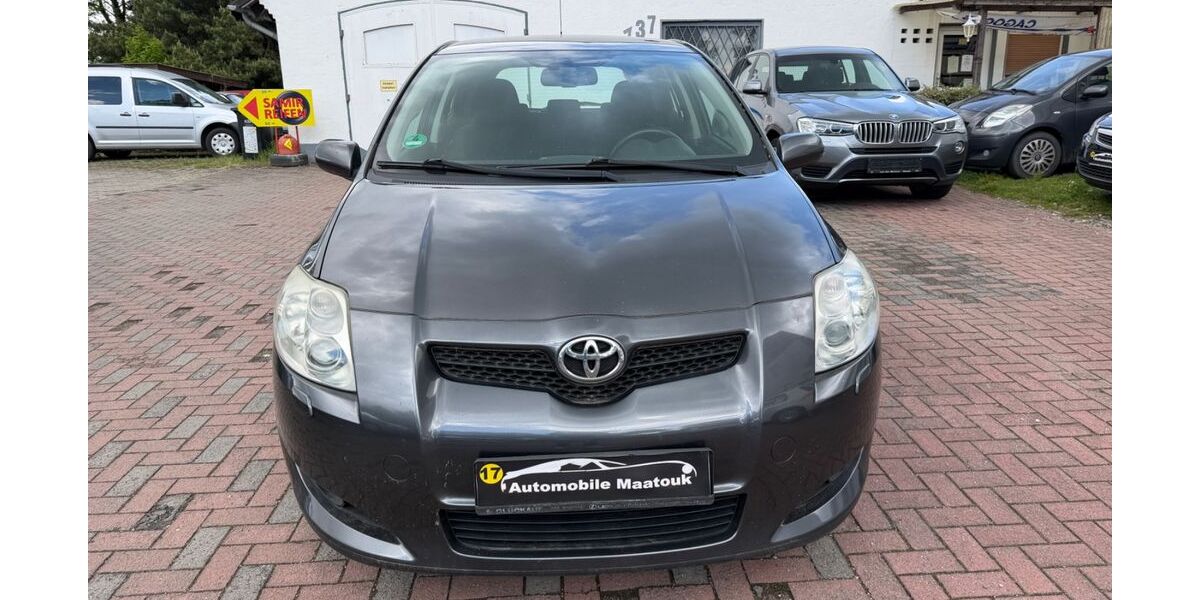 Toyota Auris 217.000 km 3.800 &euro; recklinghausen 45665