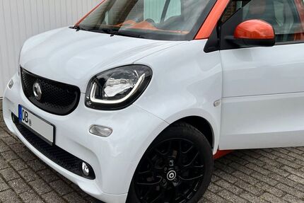 Smart ForTwo 88.039 km 7.900 &euro; Oberhausen 46147